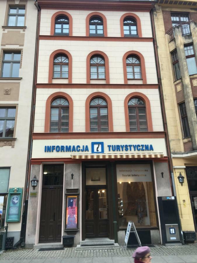 Stary Rynek 25